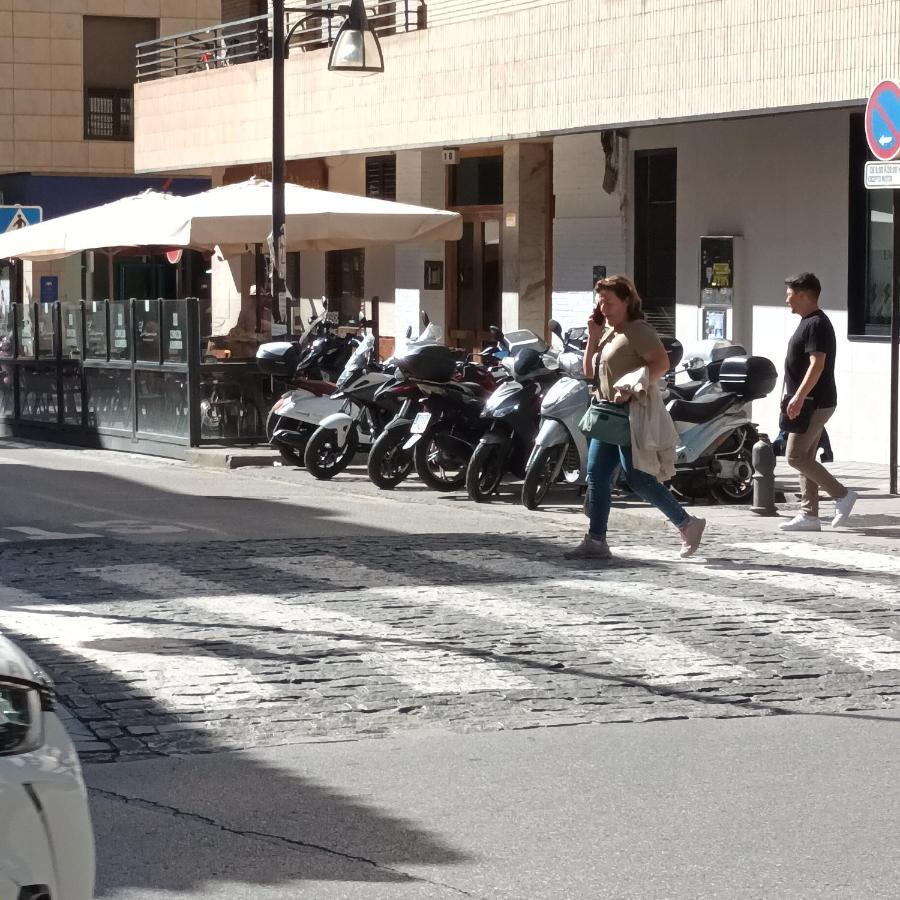 شقة Piso En El Centro De Granada Con Garaje Incluido Gratis المظهر الخارجي الصورة